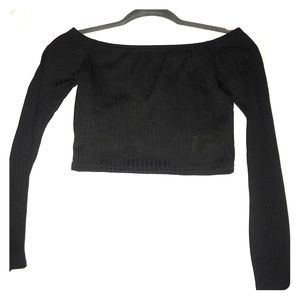 Boohoo long sleeve crop top